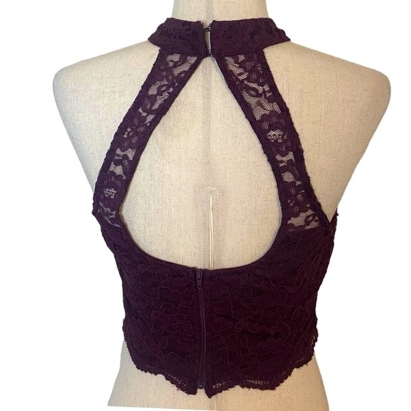 Jodi Kristopher lace halter peek a boo crop top burgundy/plum size 7 - Picture 3 of 10
